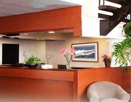 Comfort Inn Vancouver Airport Ричмонд Екстер'єр фото