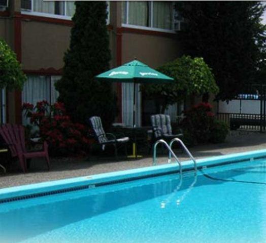 Comfort Inn Vancouver Airport Ричмонд Екстер'єр фото